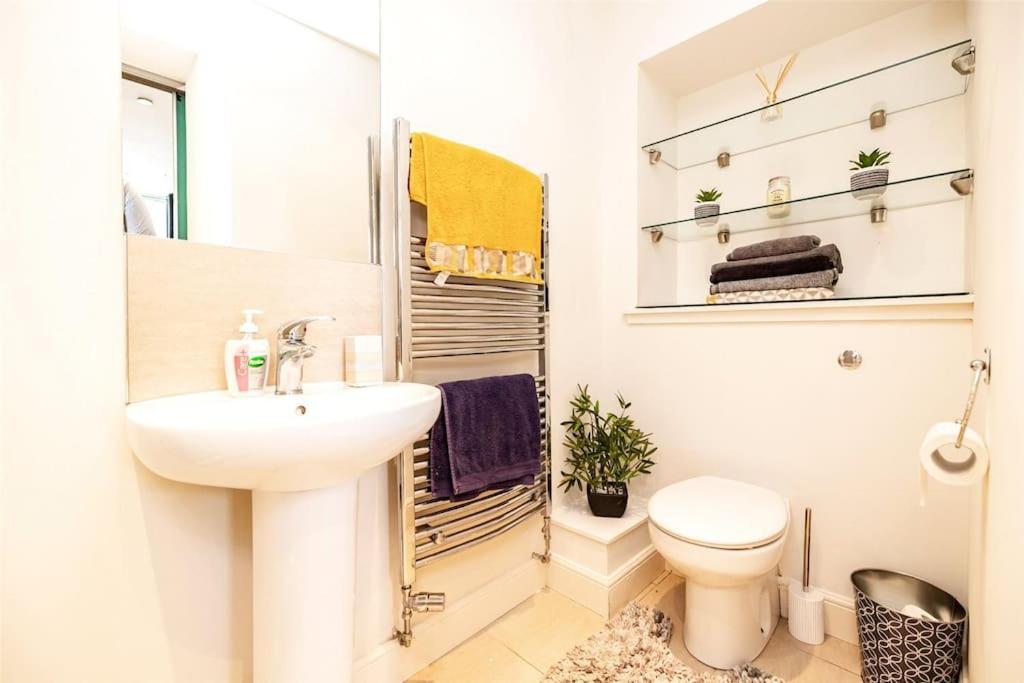 One Of A Kind Historic 3 Bedroom Apartment Aberdeen Ngoại thất bức ảnh